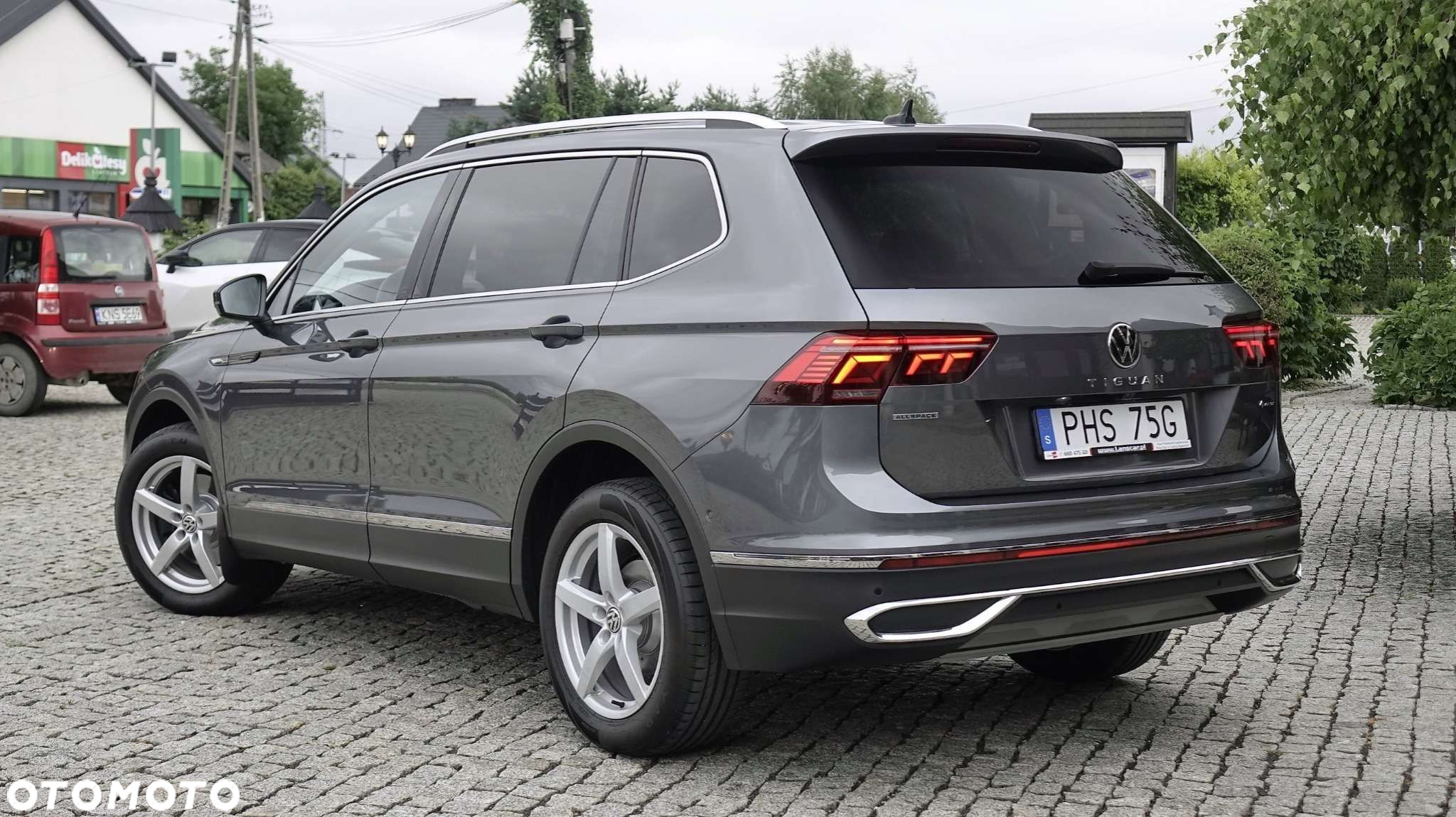 Volkswagen Tiguan Allspace - 4