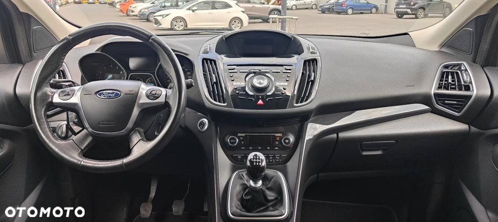 Ford Kuga 1.5 EcoBoost 2x4 Trend - 35