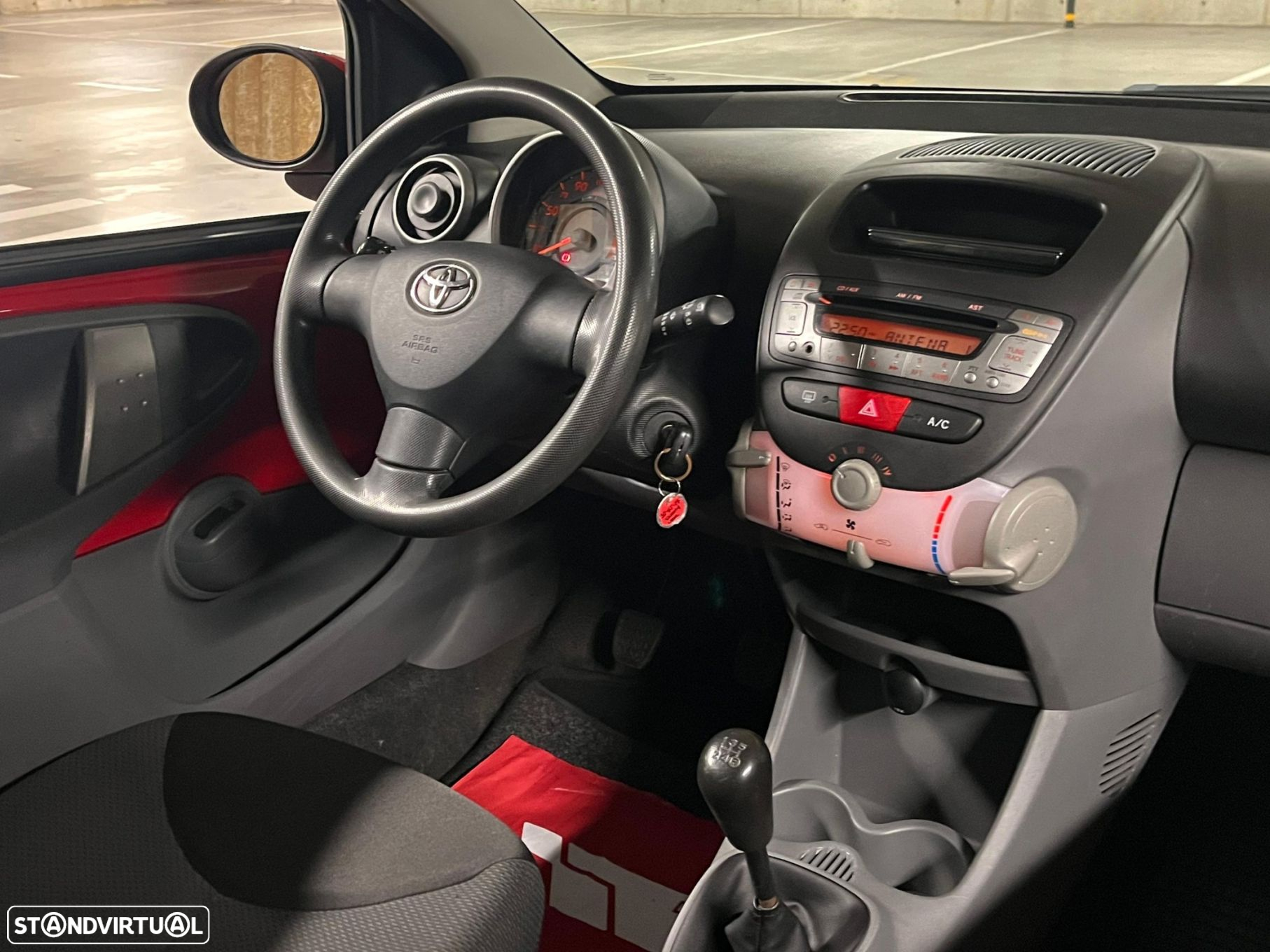 Toyota Aygo 1.0 + AC - 14