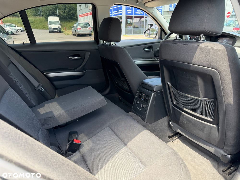 BMW Seria 3 320d - 6