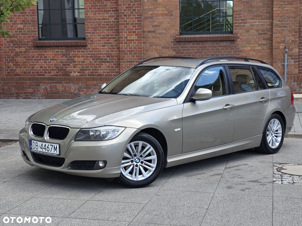 BMW Seria 3 318i - 5