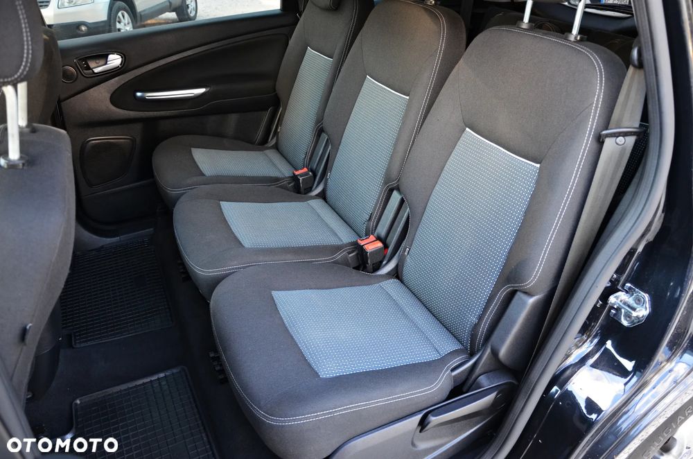 Ford S-Max 2.0 TDCi Ambiente - 32
