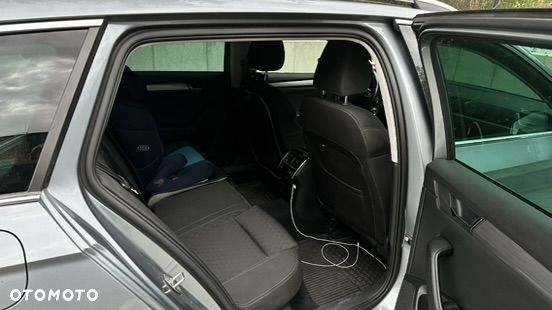 Skoda Superb 2.0 TDI Style DSG - 9