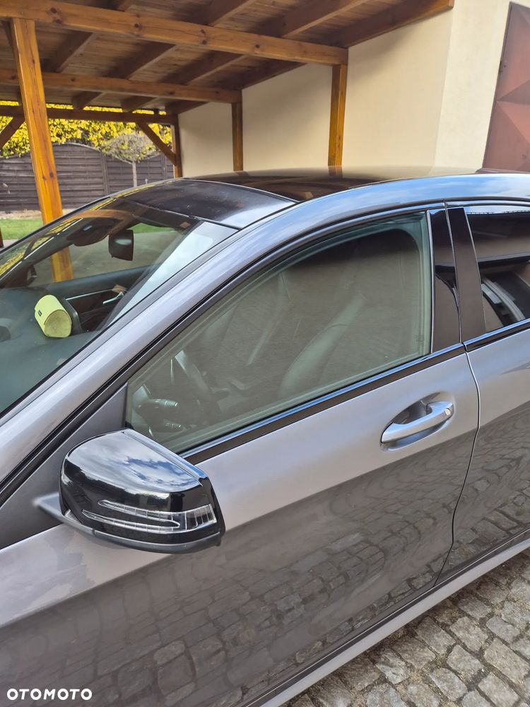 Mercedes-Benz Klasa A 180 7G-DCT AMG Line - 12