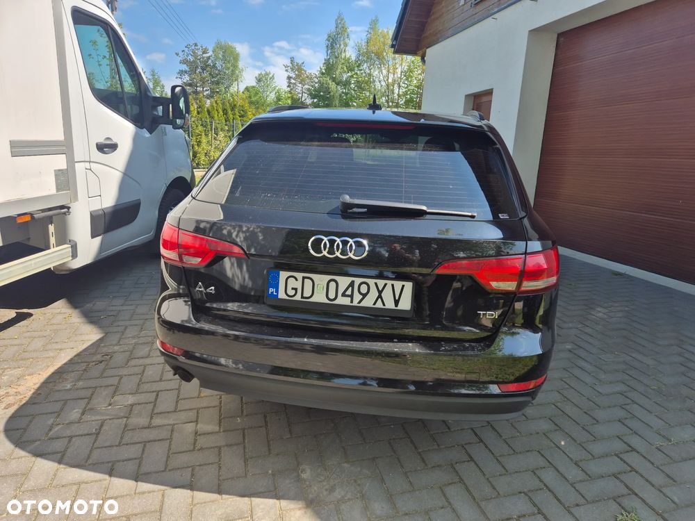 Audi A4 Avant 2.0 TDI S tronic - 8
