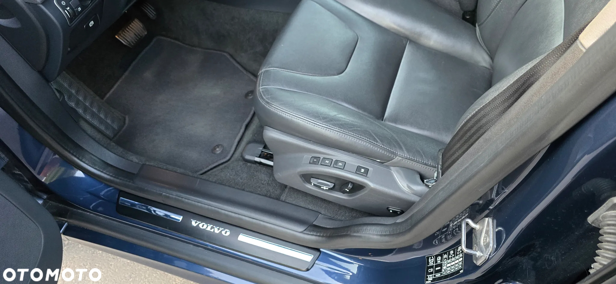 Volvo XC 60 D5 AWD Summum - 13