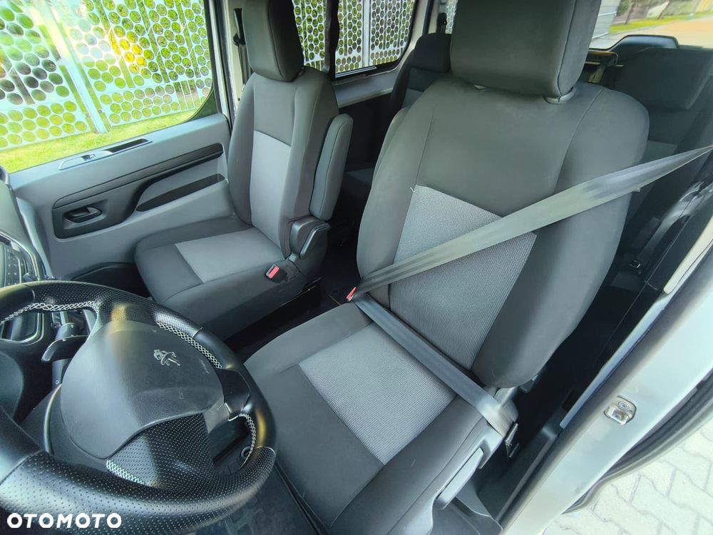 Peugeot Traveller L1 2.0 EAT6 Business - 12