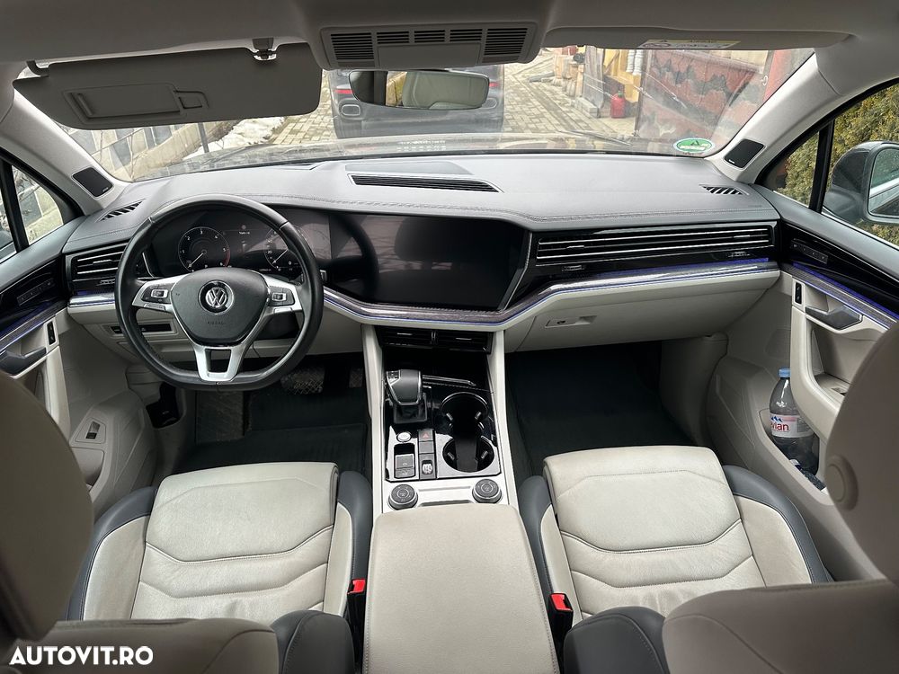 Volkswagen Touareg 3.0 V6 TDI 4Motion DPF Automatik R-Line - 6