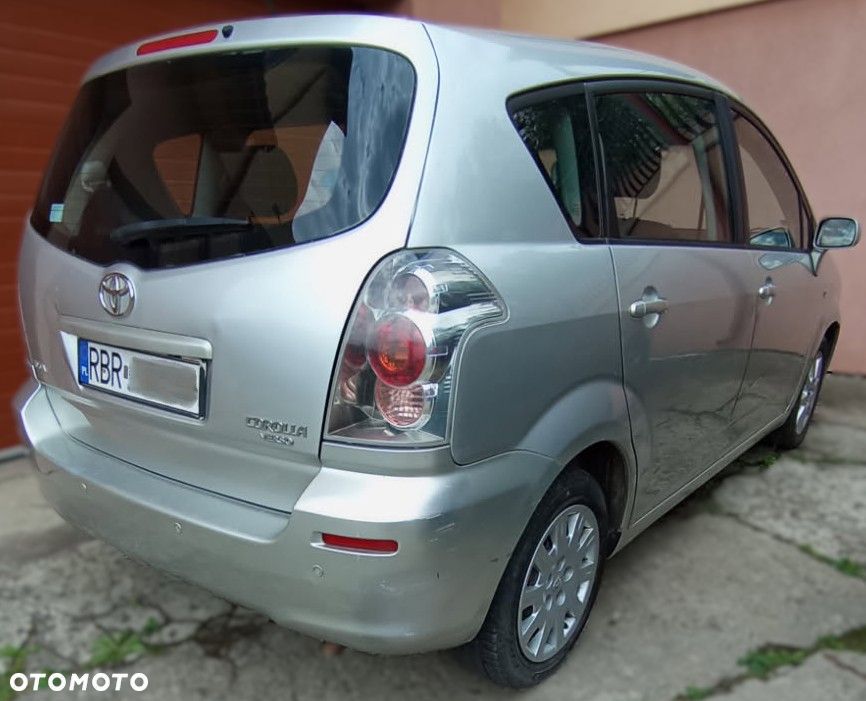 Toyota Corolla Verso 1.8 Sol 7os MM - 3