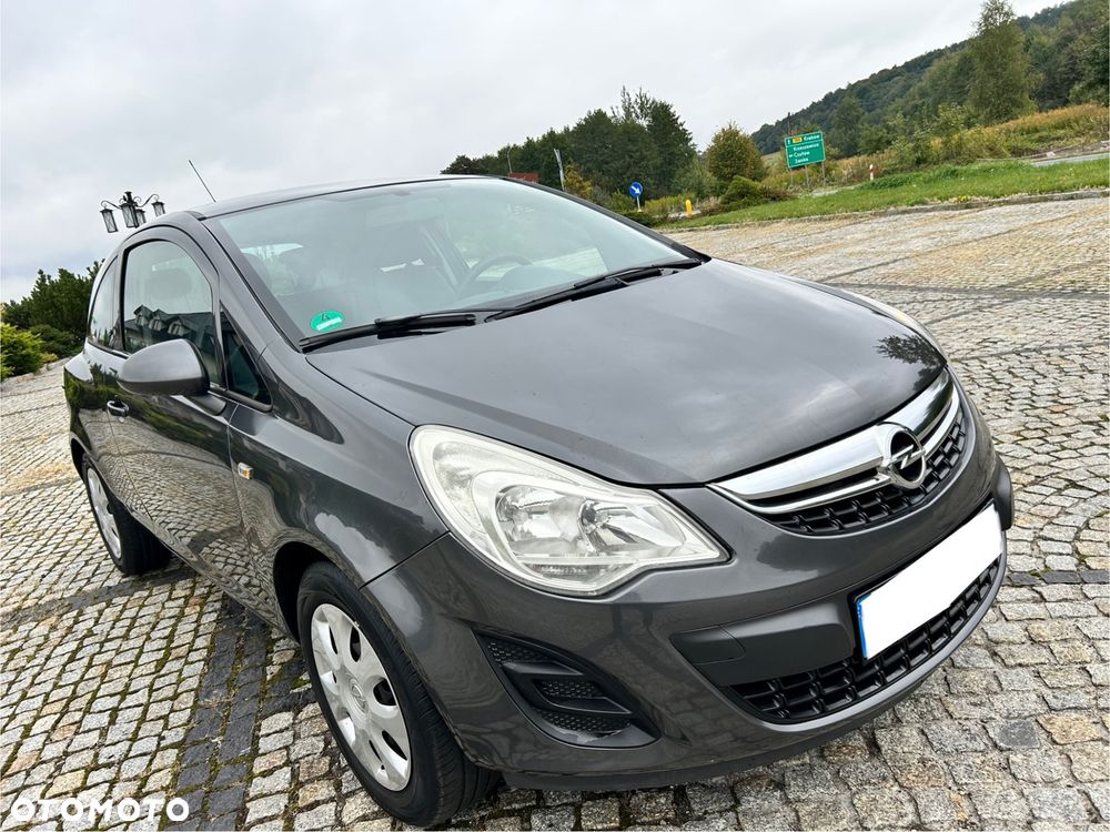 Opel Corsa 1.2 16V Essentia - 4