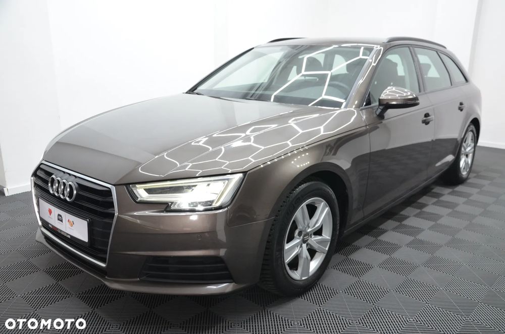 Audi A4 Avant 35 TDI S tronic - 4