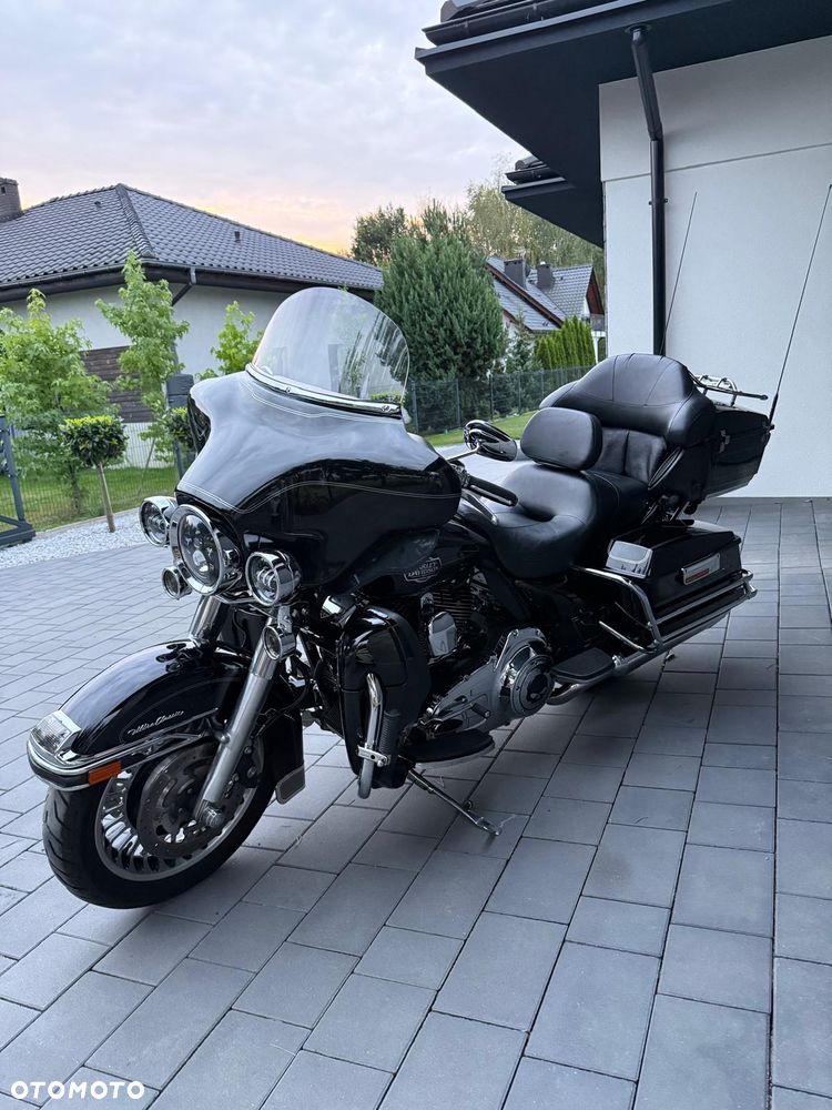 Harley-Davidson FLHTCU Ultra - 5