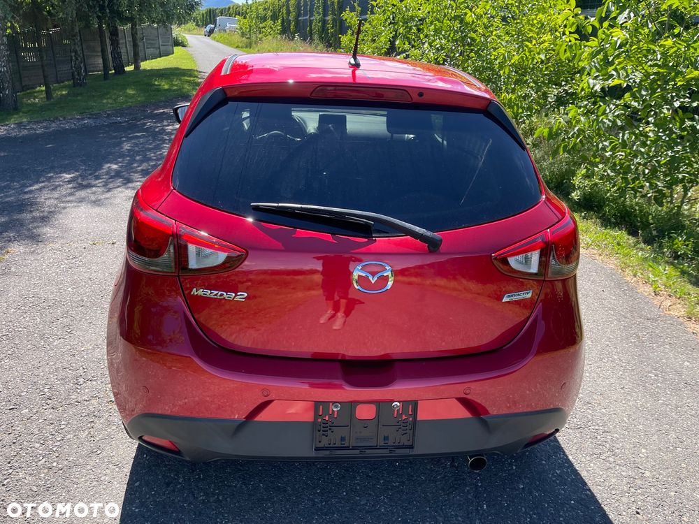 Mazda 2 - 6