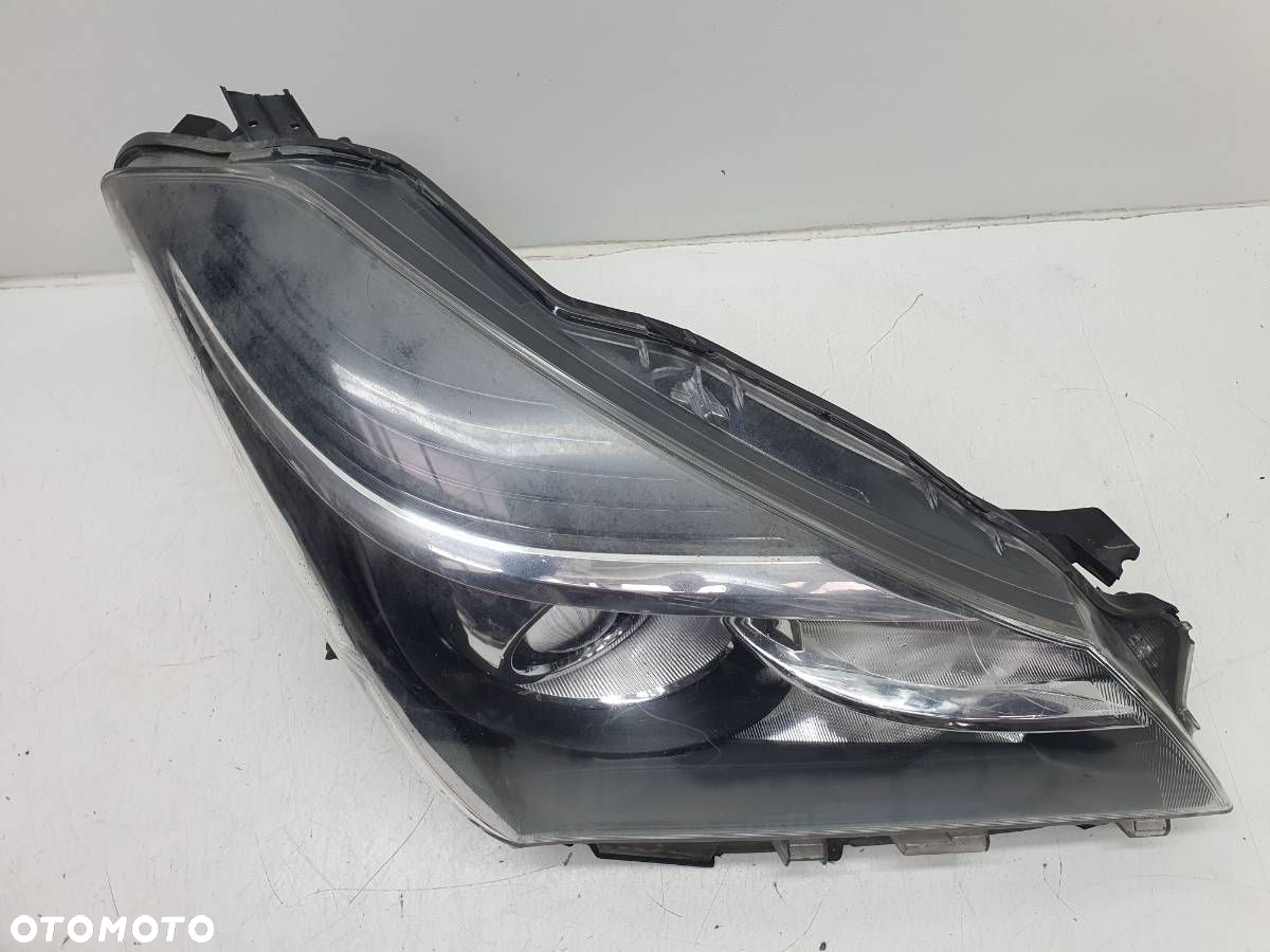 LAMPA PRZÓD PRAWA TOYOTA YARIS III SOCZEWKA EUROPA USZKODZONA - 5