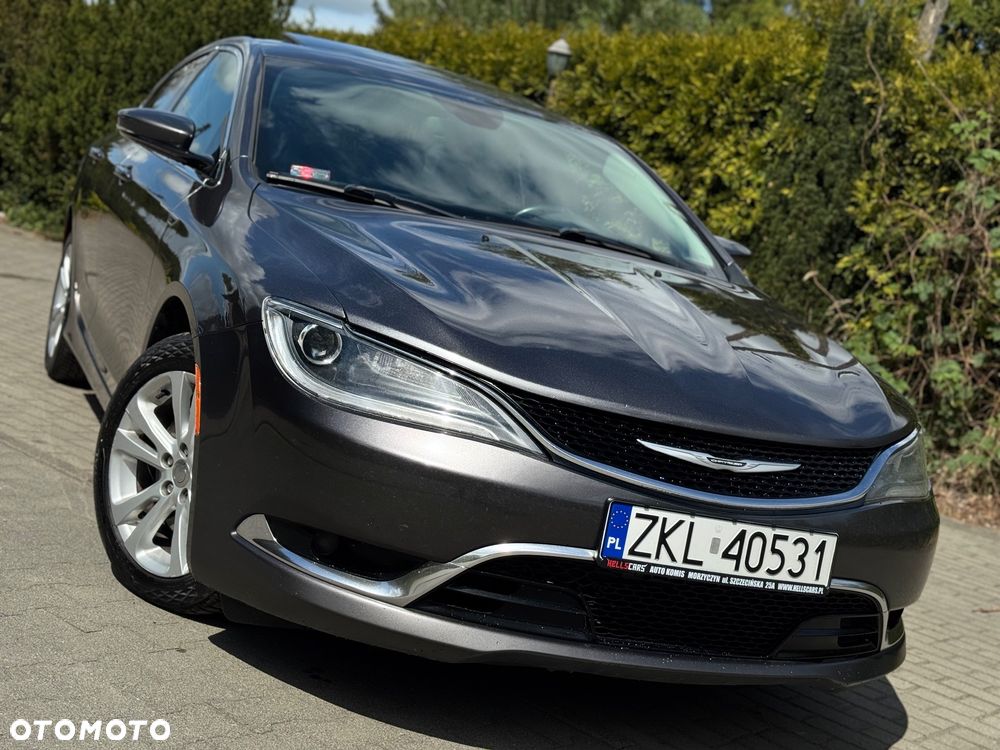 Chrysler 200 - 11