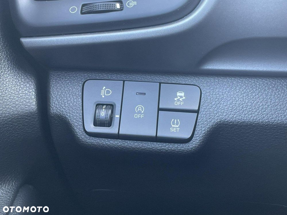 Kia Stonic - 21