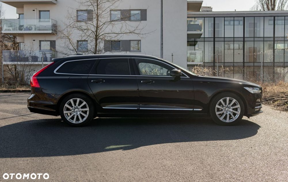 Volvo V90 D4 Inscription - 9
