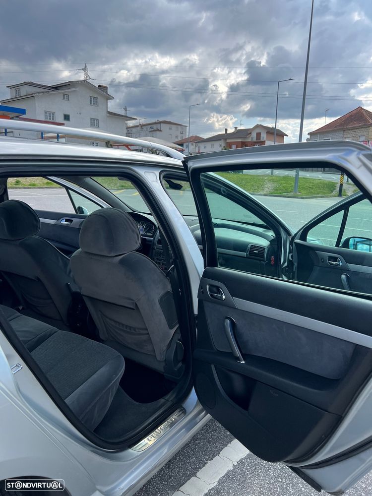 Peugeot 407 SW 1.6 HDi Executive - 4