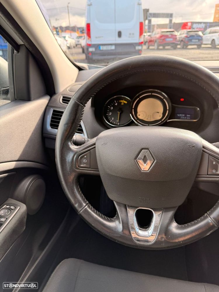 Renault Mégane Sport Tourer 1.5 dCi Limited - 27