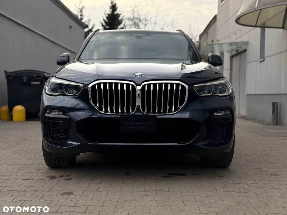 BMW X5 xDrive50i Sport-Aut - 13