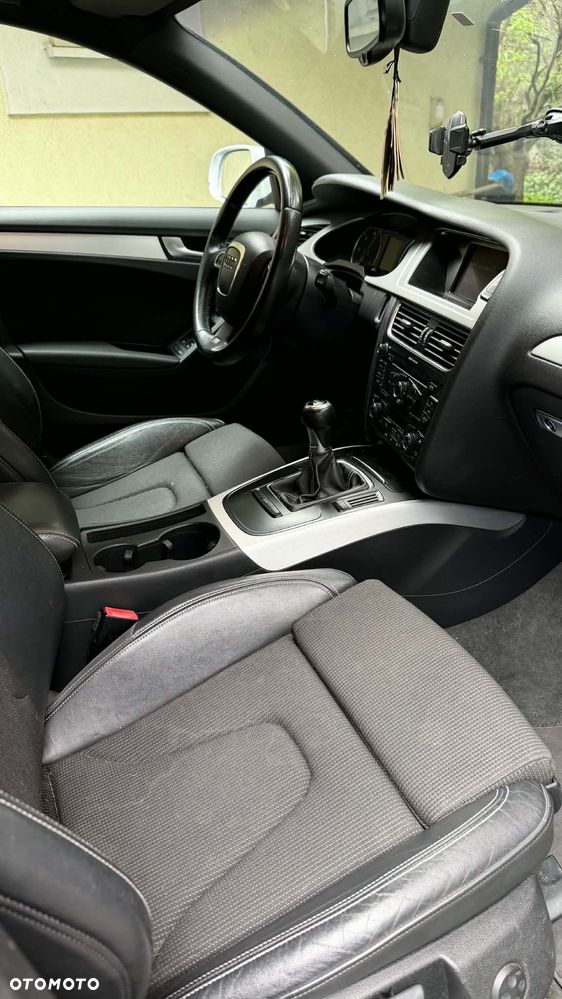 Audi A4 Avant 2.0 TDI DPF S line Sportpaket (plus) - 8