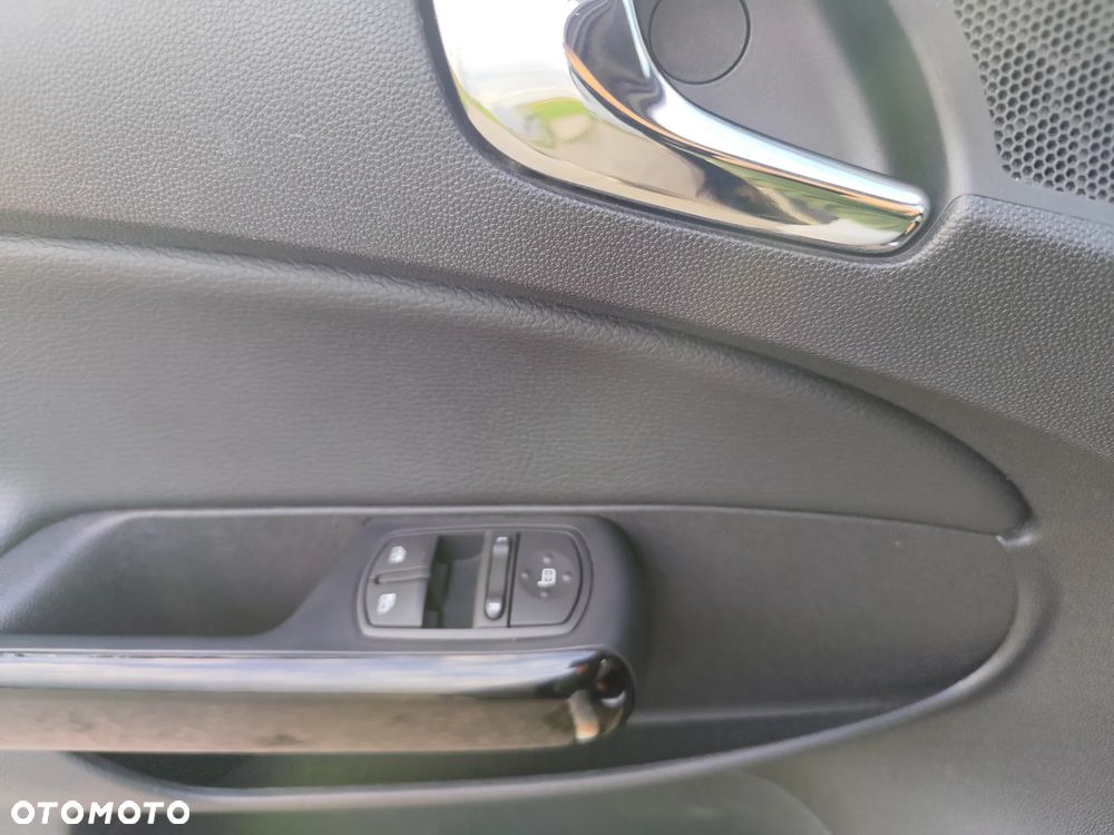 Opel Corsa - 18