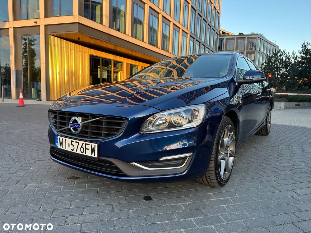 Volvo V60 D4 Drive-E Ocean Race - 6