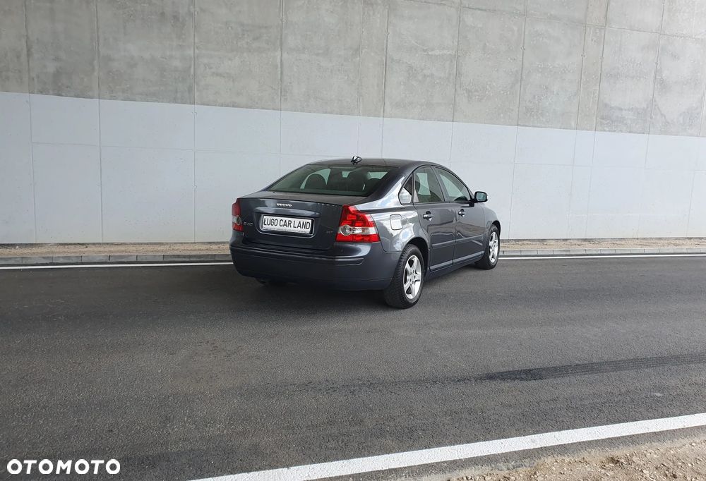 Volvo S40 1.8 Momentum - 2