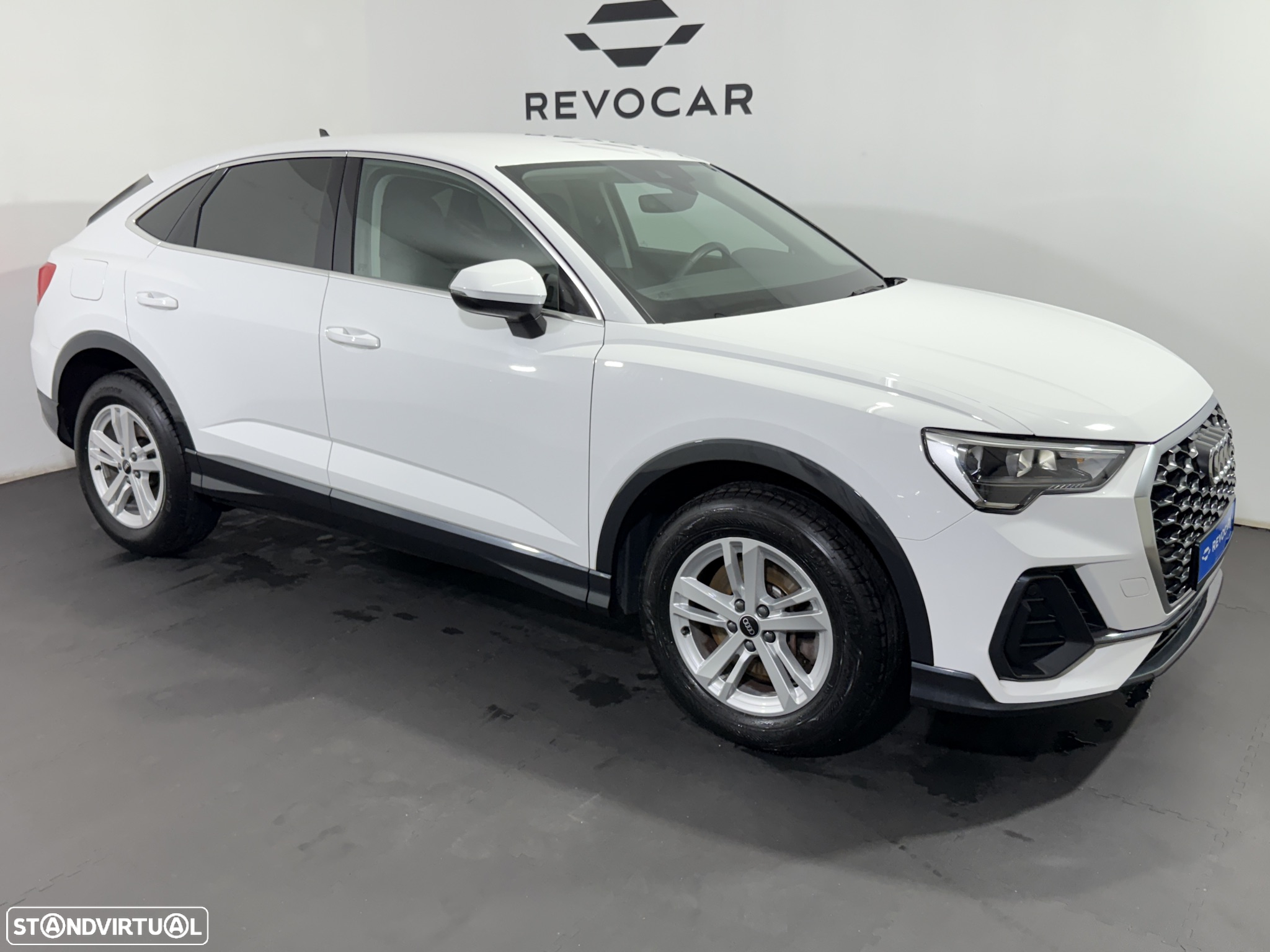 Audi Q3 Sportback 45 TFSIe S tronic - 2