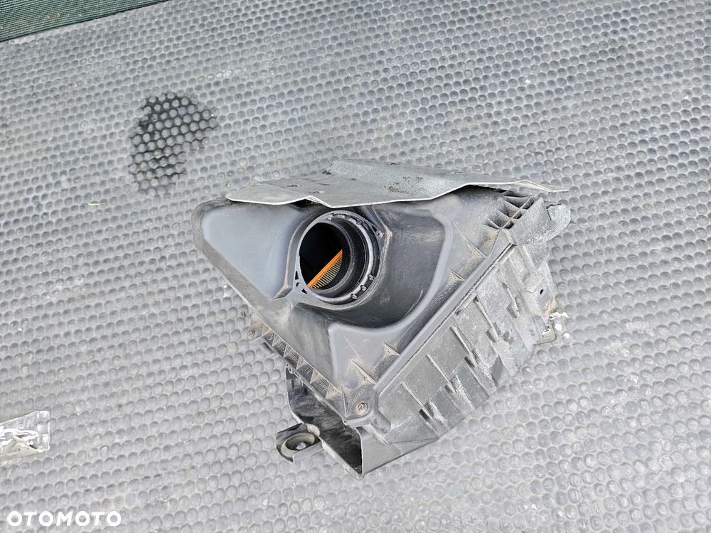 Obudowa 038133835J Filtra Filtr Powietrza Pokrywa 1.9 TDI Diesel Audi A4 B6 B7 - 10