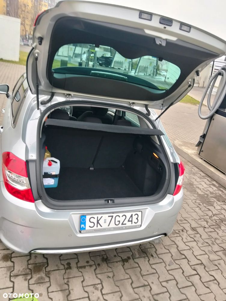 Citroën C4 e-HDi 110 Exclusive - 16