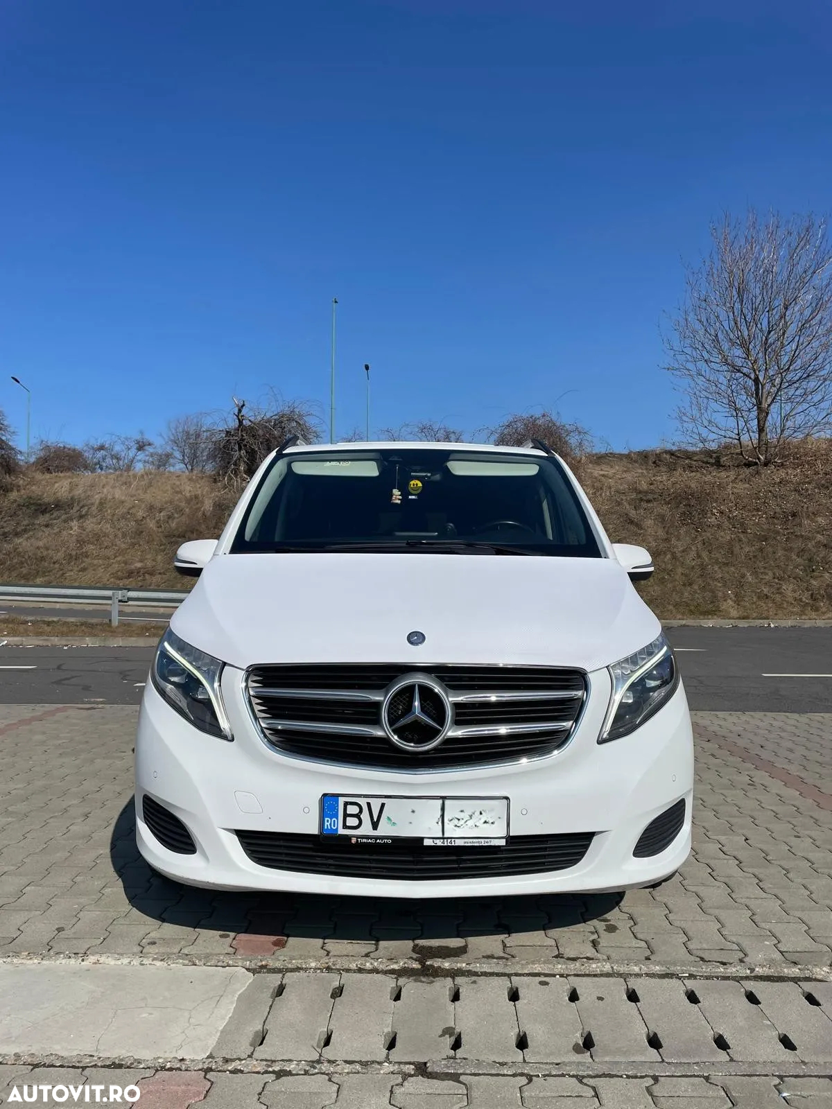 Mercedes-Benz V - 2