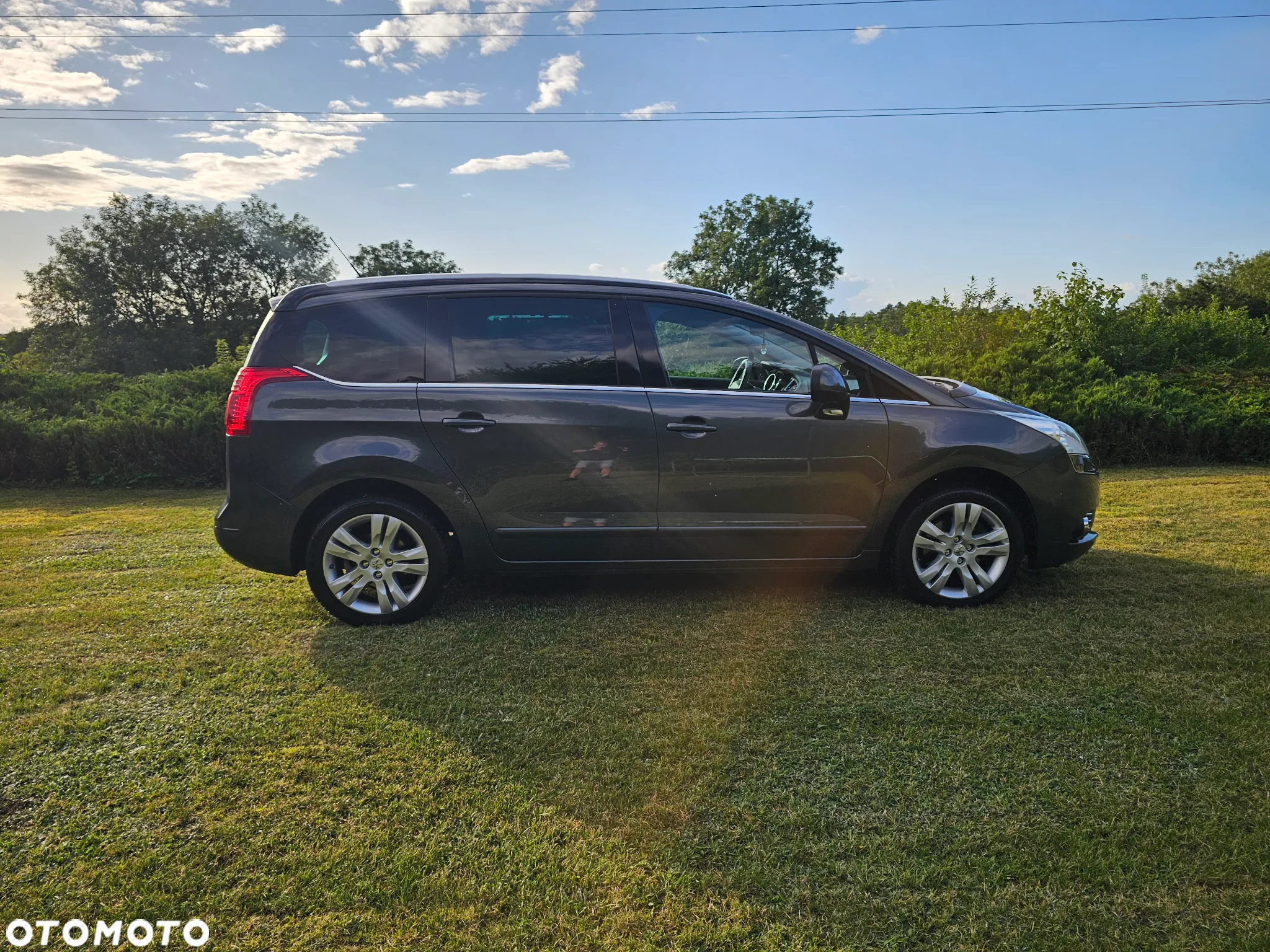 Peugeot 5008 1.6 THP Allure 7os - 9