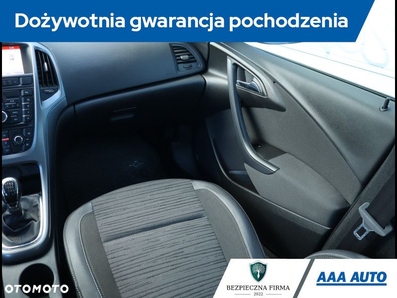 Opel Astra - 9