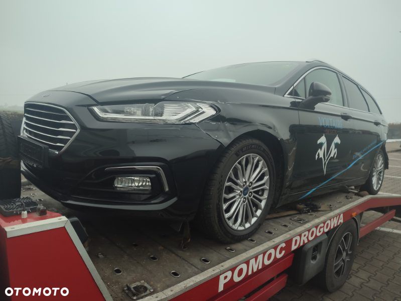 Ford Mondeo 2.0 EcoBlue Titanium - 28