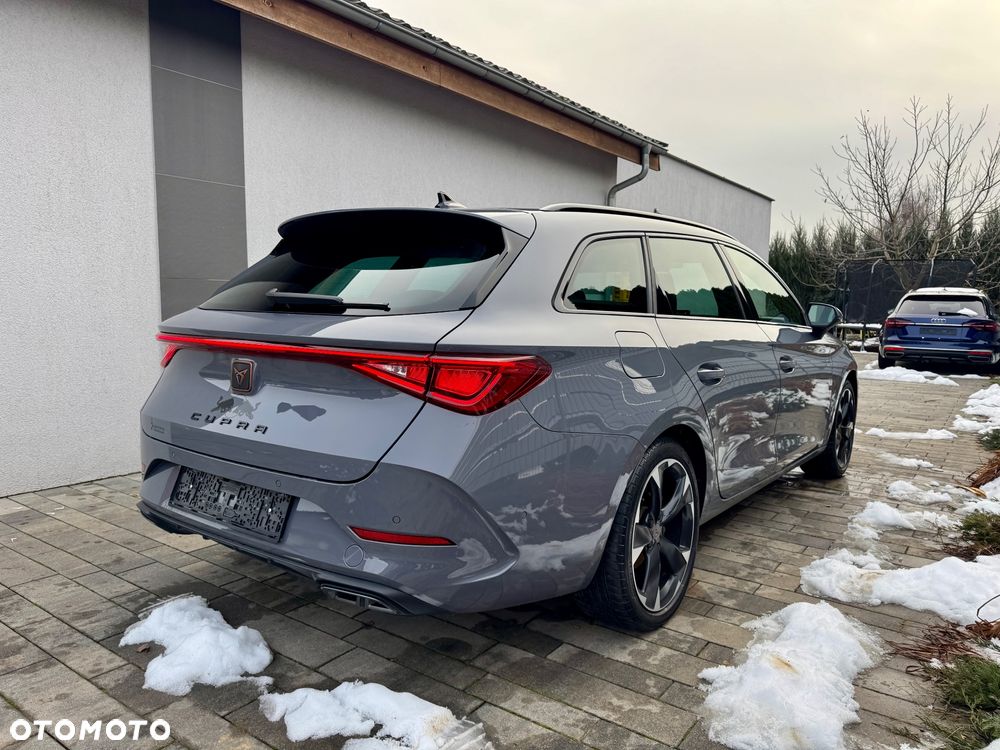 Cupra Leon Sportstourer - 2