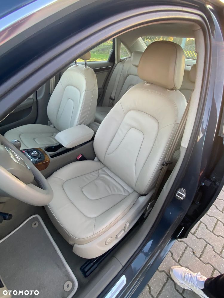 Audi A4 Limousine - 18