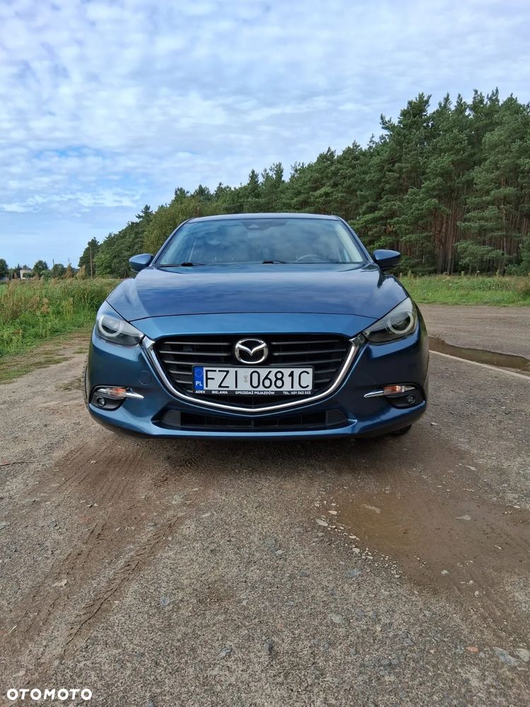 Mazda 3 - 4