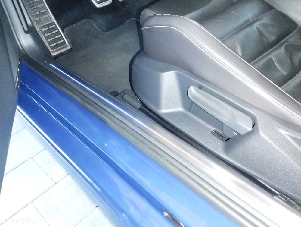 Volkswagen Golf R 4Motion BlueMotion Technology DSG - 13