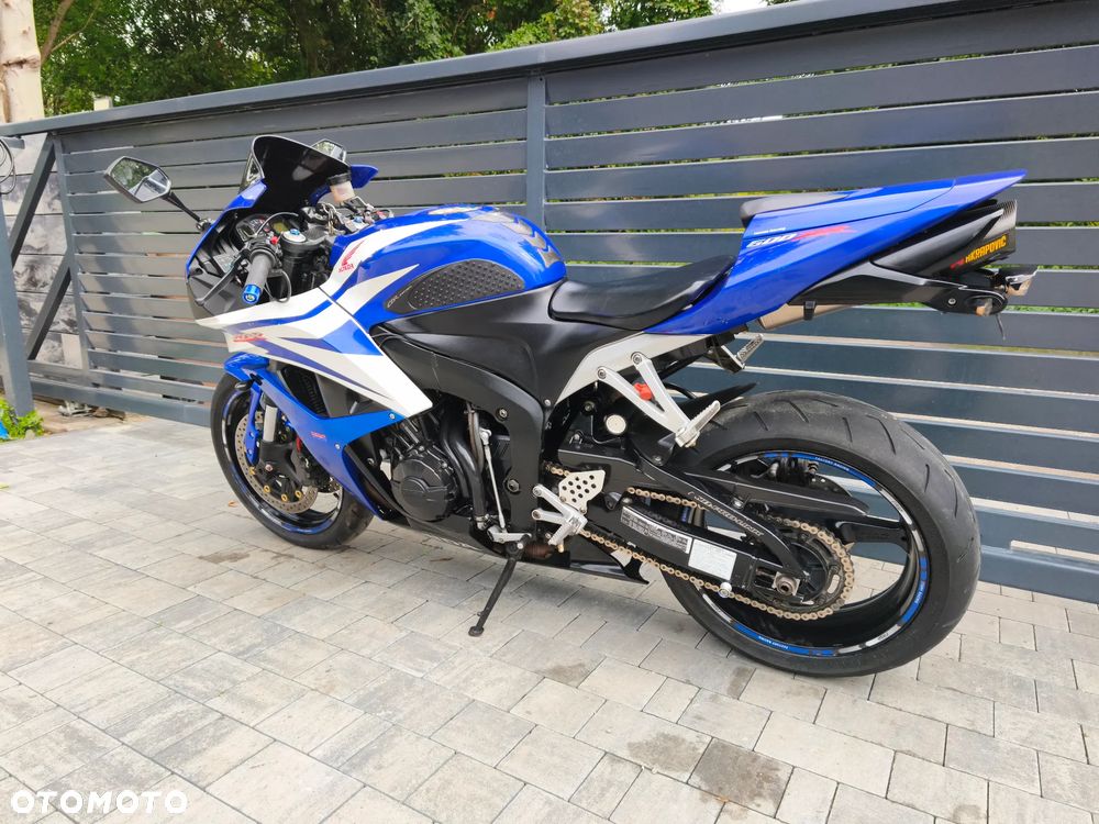 Honda CBR - 4