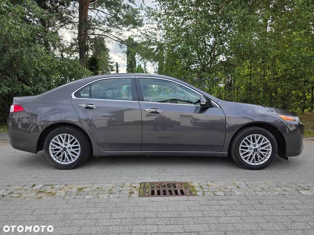 Honda Accord 2.0 Elegance - 17