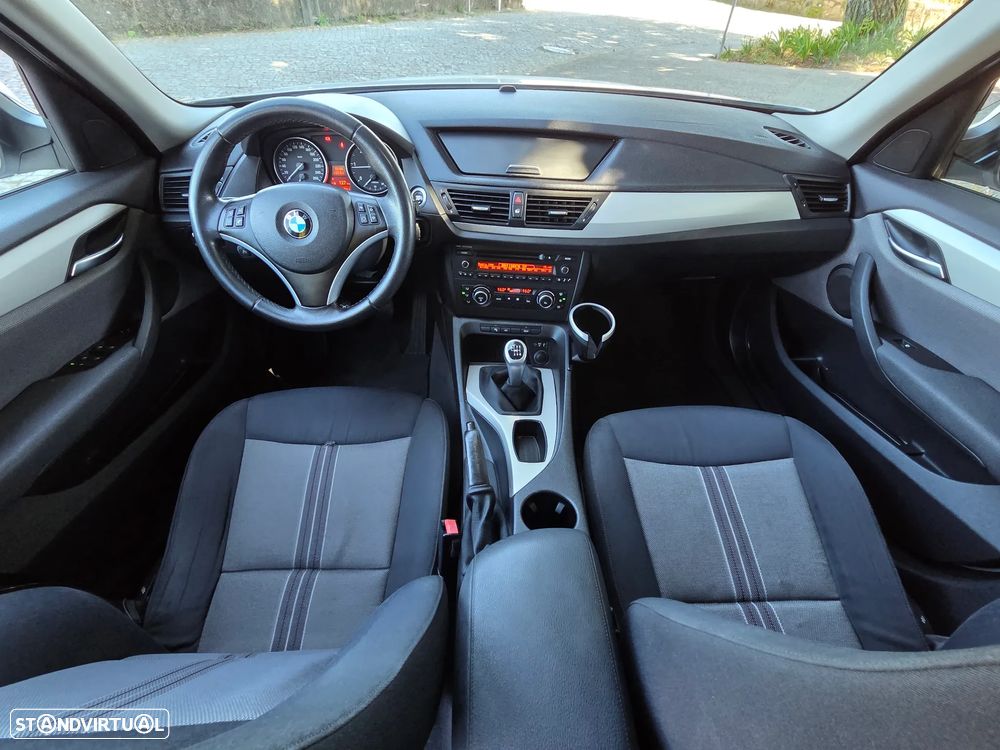 BMW X1 20 d sDrive Pack M - 12