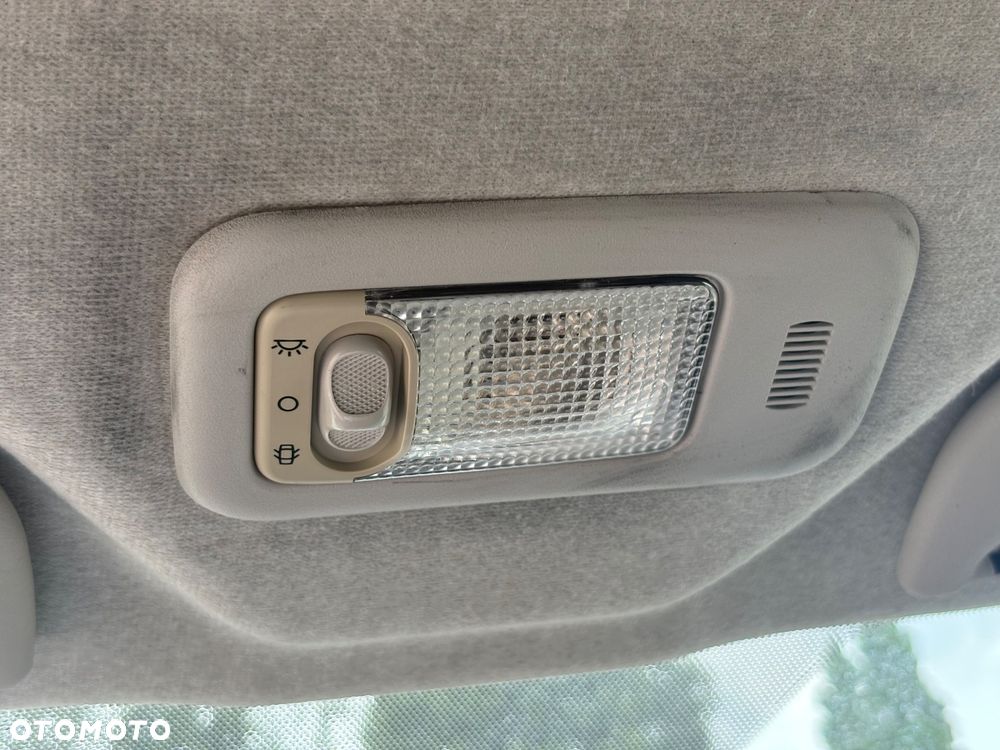 Peugeot 108 VTI 68 ETG5 Top Active - 23