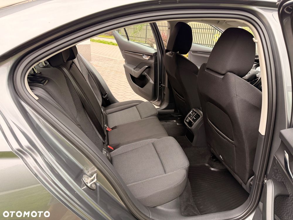Skoda Octavia 1.5 TSI ACT Ambition - 29