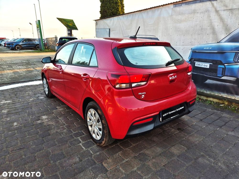 Kia Rio 1.2 M - 16
