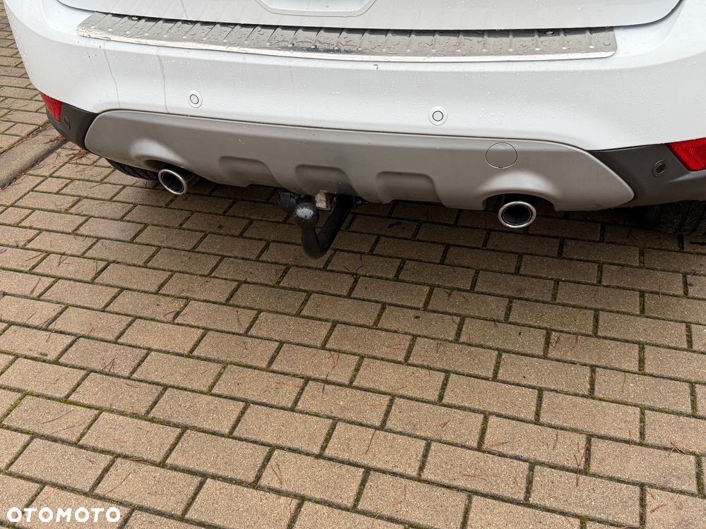 Ford Kuga 2.0 TDCi 2x4 Titanium - 13