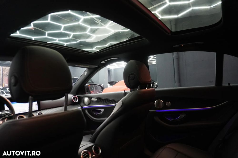 Mercedes-Benz E 200 9G-TRONIC AMG Line - 16