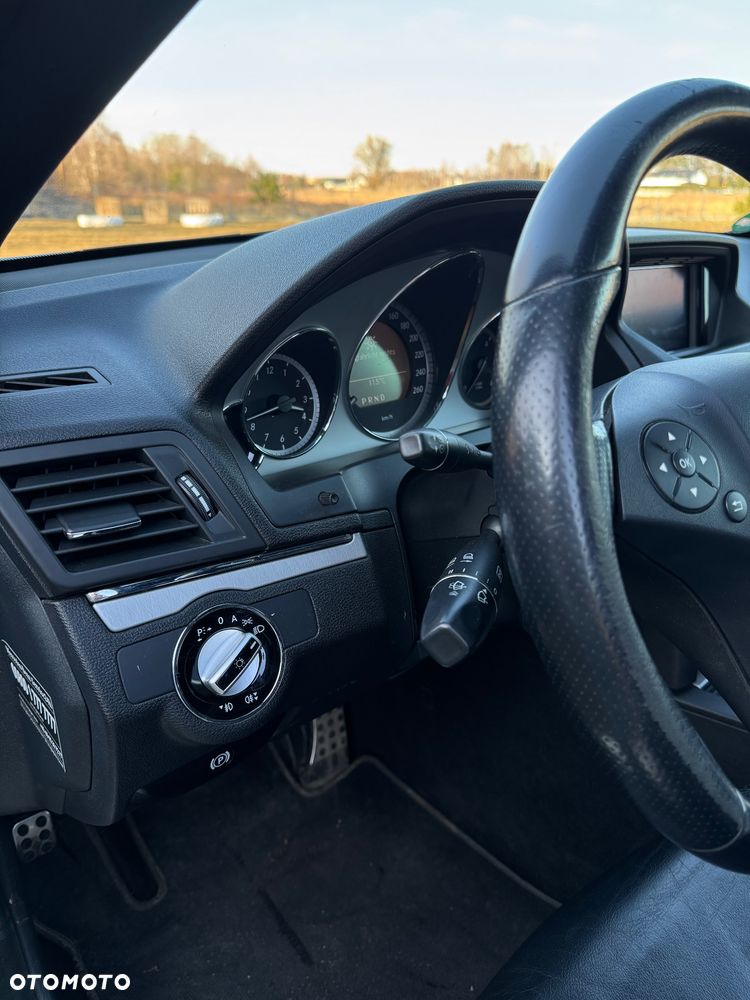 Mercedes-Benz Klasa E 350 CDI DPF BlueEFFICIENCY 7G-TRONIC Avantgarde - 14