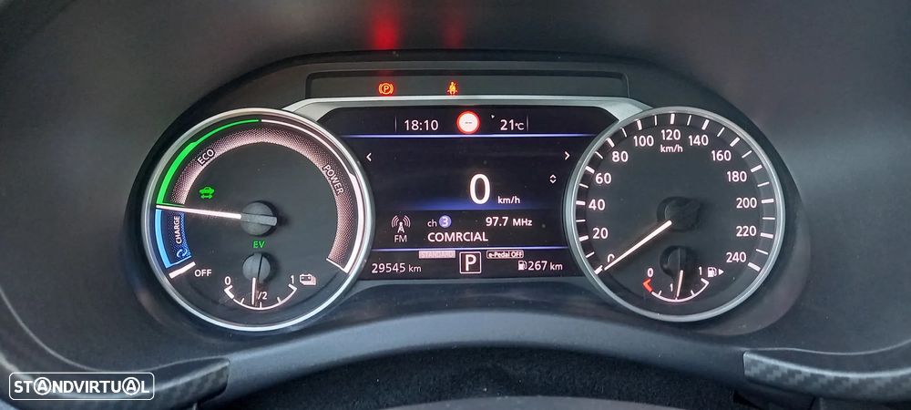 Nissan Juke 1.6 Hybrid N-Design Black - 12