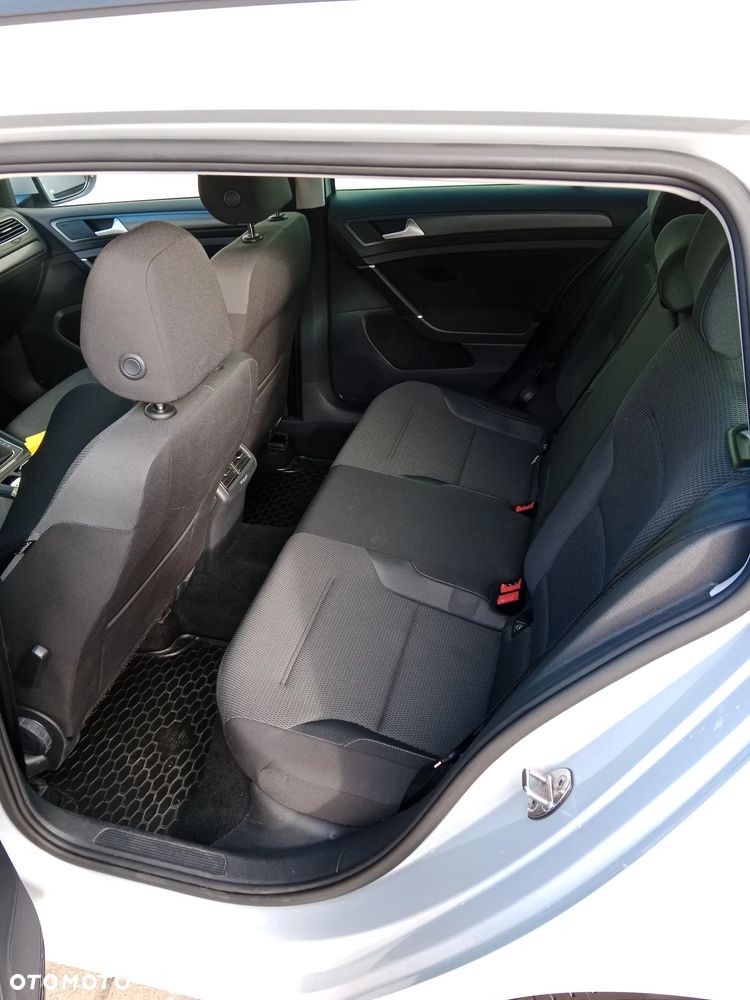 Volkswagen Golf 1.5 TSI BMT Comfortline - 13